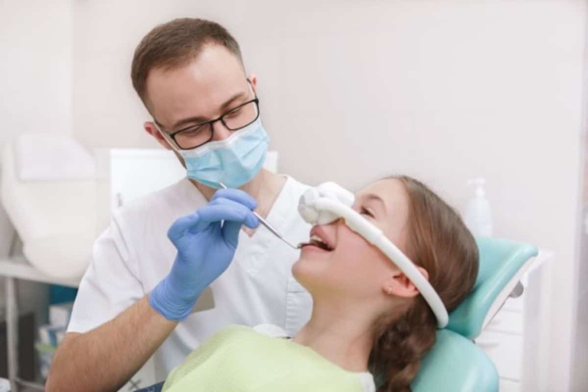 What Are The 4 Types of Sedation Dentistry Available? Which One is Right For You?