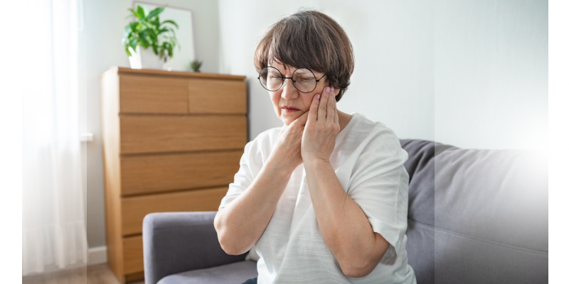 Why Do My Teeth Hurt When I Eat or Drink?
