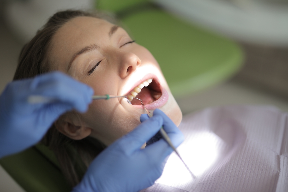 How Modern Dentistry Creates Natural-Looking Dental Bridges